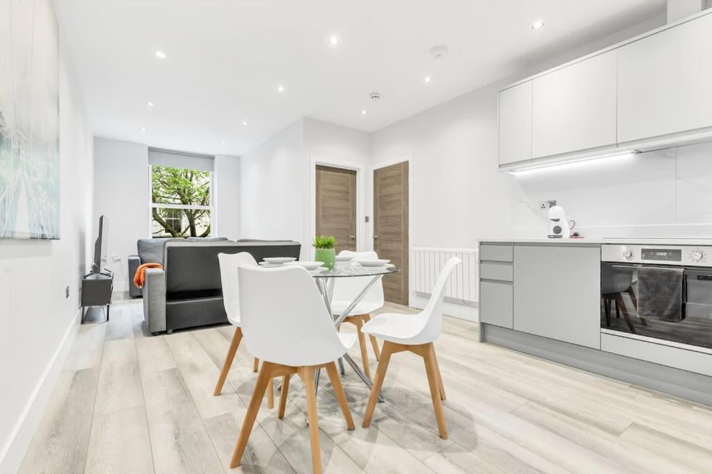 Wow Abbey Road Apartment - Sleeps Up To 8 Londra Esterno foto